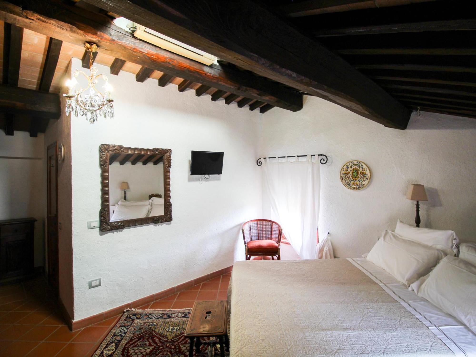 Agriturismo Boschi Di Montecalvi Farm stay